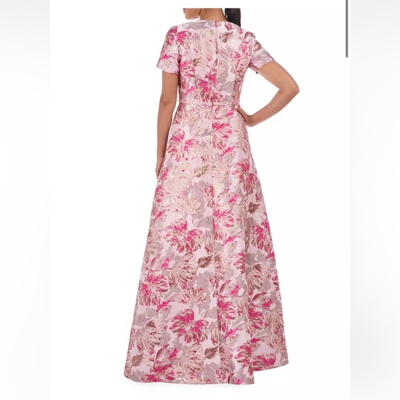 Kay Unger Rochelle Metallic Floral-Jacquard Gown Size 4 Azalea - Picture 4 of 5